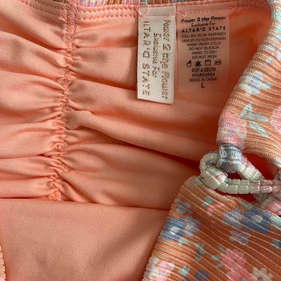 Altar'd State Women's Multi High Rise Bikini Bottom NEW - Picture 3 of 5